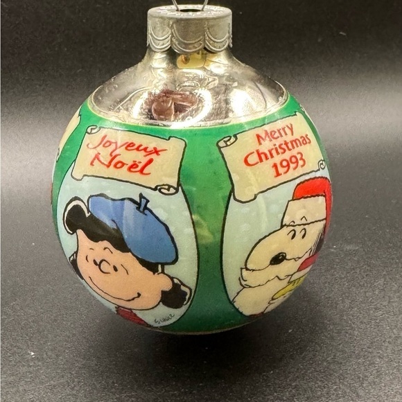 Hallmark Peanuts Glass Ball Ornament 1993 Snoopy Woodstock Charlie Brown Xmas - Picture 5 of 8